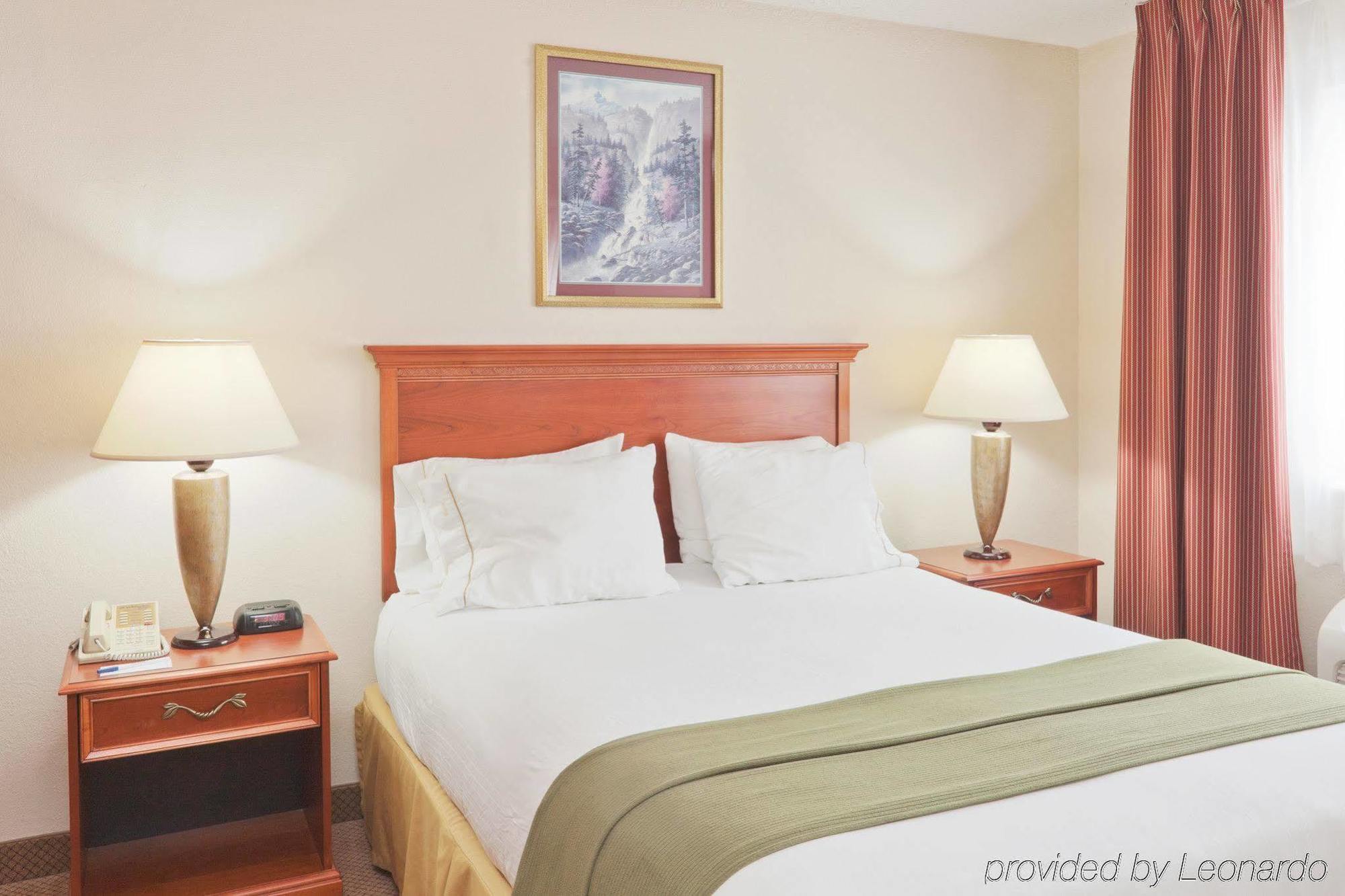 Holiday Inn Express Adrian By Ihg Bilik gambar